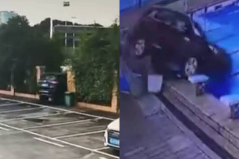 Car Crashes into Swimming Pool in Dongguan