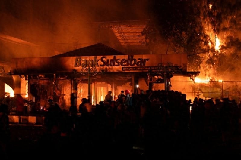 Indonesia Protests Escalate: Local Council Building Set on Fire, 3 Dead