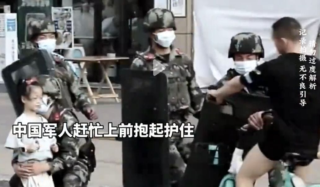 Chinese Soldiers' Exemplary Conduct