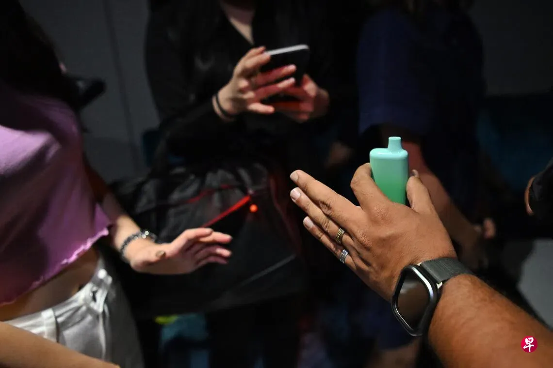 WHO Warns of a New Wave of Nicotine Addiction Among Youth Driven by E-Cigarettes 🚭